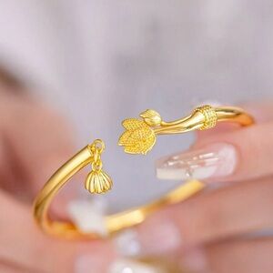 Chinese Style Lotus Flowers Open Bangle Bracelet
